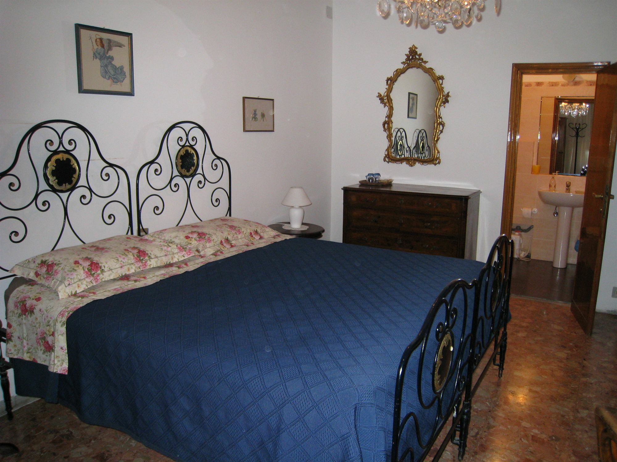 A B C Bologna In B&B Eksteriør billede